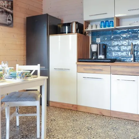 Holiday home Gorgeous In With Kitchen