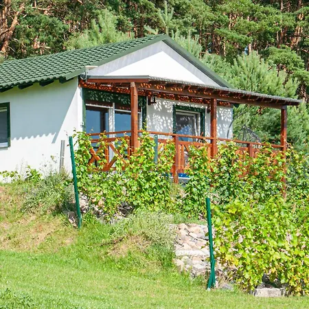 Gorgeous In With Kitchen Holiday home *